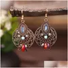 Dangle Chandelier Vintage Round 중공 금 금속 귀걸이를위한 인도 인도 Jhumka Crystal Retro Dangle Thailand Jewelry 드롭 DENPR DHNPR