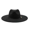 Berets Women's Hat Fedoras Men's Felt Wide Brim Panama Headgear 2022 Designer With Chain Chapel Beach Elegant Gentleman