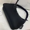 Mini bolsos de diseñador para mujer, bolso de hombro, tela de nailon, bolsos clásicos para axilas, bolsos de señora, monedero, banquete, compras, ocio