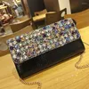 Kv￤llsp￥sar 2022 Kvinnor PU Rhinestone Fashion Day Clutches Purse Crystal Crossbody Chain Shoulder Casual Telefon Koppling