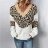 Swetery kobiet 2022 Nowa jesień swobodna kobieta Swetery Zimowe długie rękawy Sweter Kobiety Vhals Leopard Print Sweter J220915