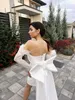 2023 Designer Short Beach Wedding Dresses Bridal Gown Lace Long Sleeves Satin Bow Strapless Feather Custom Made Plus Size Vestido De Novia