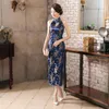 Etnisk kläder svart röd kinesisk traditionell klänning kvinnors rygglösa siden satin cheongsam vintage qipao sommar kort ärm lång blomma