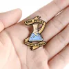 Broches qihe sieraden conische kolf pins wetenschap email cartoon banner badges denim kledingtas cadeau voor vrienden