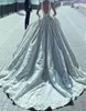 ثوب زفاف لؤلؤة دبي الفاخرة مع زهور ثلاثية الأزهار الحبيب مفتوحة ثياب زفاف عارية الذروة 2017 رائع ألين الزفاف wedd9260150