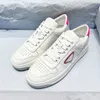 Nuove scarpe eleganti Casual nuovo triangolo p sport casual da donna abbinamenti di colore bordo superiore basso fondo piatto allacciate piccole scarpe bianche