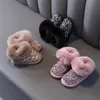 ブーツ2022 New Winter Children Snow Boots Rhinestone Warm Plush Zip Ankle Princess Little Girls Boots Fashion Toddler Baby Shoes L221011