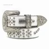 2022 Cinturão de designer BB Simon Rhinestone Belt feminino fino cinto rebite Personalidade artesanal Hip-hop Punk calças Miss Miss Seller