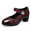 Dress Shoes Akexiya Women Light Weight Wine Red Office Square Heel Pumps Lady Casual High Quality Black Pu Leather Party