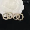 Designer Ladies Orecchini per borchie 18k oro intarsio intarsio Rhinestone Diamond Earring Symmetry Asimmetria Disponibile Brand Brand Gioielli di alta qualità con sposa Box