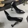 Designer de luxo Sapatos de salto alto estilo clássico, especialmente projetado para mulheres da moda, lindos materiais de couro muito bons