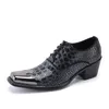 Sapatos masculinos de moda Lace-up de 6,5 cm de salto alto vestido de couro para homens sapatos de dedo de pé quadrado festas de negócios e sapatos de casamento masculino macho