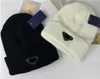 Designer stickad hatt beanie cap skid hattar snapback mask mens monterade vinterskalle mössor unisex kashmir bokstäver lyxig casual utomhus mode 10 färg högkvalitativ b-3