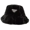 Desinger Hat Bucket Cap Fashion Men Stingy Brim Hats Winter Knitte