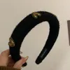 Nueva moda mujer diadema cálida tejida amor diadema Casual Color sólido turbante accesorios para el cabello para adultos