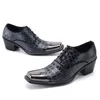 Sapatos masculinos de moda Lace-up de 6,5 cm de salto alto vestido de couro para homens sapatos de dedo de pé quadrado festas de negócios e sapatos de casamento masculino macho