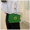 Bolsos de noche 2022 Cadena Bolso de hombro para mujer Moda Sólido Verde Negro Diseño de damas Messenger Pequeño bolso de lujo cuadrado