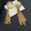 Boucles d'oreilles design pour femmes Luxurys femme Charm boucles d'oreilles lettres de couleur unie avec diamantsearrings casual perles tempérament hundr9945789