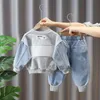 Conjuntos de roupas 2 8 anos meninos de meninos moda primavera outono de jeans infantil de estilo coreano para crianças duas peças de calça de duas peças 221130