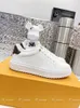 2023 Kvinnor Casual Designer Shoes Sneakers Fashion Classic Time Outdoor Woman Sneaker Luxury Flat Shoes White Vintage Trainer läder präglad sko