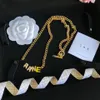 20 estilo Stamp Luxury Designer Collar Collares dise￱adores Carta de acero inoxidable para mujeres Joyas de boda sin caja