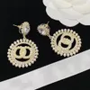 Dangle earrings designer women luxury earrings designers brand two letter crystal rhinestone pearl hoop geometric classic wedding party with box bridal