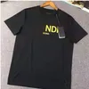 Moda T Gömlek Erkek Kadın Tasarımcılar T-Shirt Tees Giyim Man S Casual Göğüs Harf Gömlek Lüks Giyim Sokak Şort Kol Tops