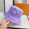 Plysch lyx män kvinnor designer fiskare hatt triangel hink hatt mode varumärke p kvinnor beanie sex färger hög kvalitet
