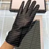 Fashion Lambskin Gloves Sold with box Fleeced Black Winter Gloves for Sale