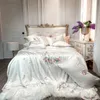 Bedding sets Luxury White Pastoral Flower Embroidery Bamboo Fiber Smooth Set Queen King Duvet Cover Bed Sheet Pillowcases 4 5 7PCS 221129