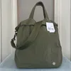 Ll casual handväska kvinnor axelväskor ryggsäck 19l stor kapacitet crossbody väska justerbar rem arbetsmessenger väska