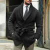 Hommes chandails à la mode Cardigan manches longues résistant au froid doux couleur unie taille Bandage tricoté pull manteau 221129