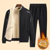 Mens Tracksuits Lamb Cashmere Winter Thick Set Tracksuit Fleece Sportswear Zipper Cardigan Pants Casual 2 Pieces Set Men Fashion Suit 221130