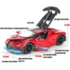 Diecast Model car 1 32 Bugatti Divo Alloy Diecasts Toy Car Pull Back Metal Vehicles Miniature s For Kids Christmas Gifts 221129