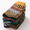 Herrensocken 10pcs5pairs Herbst Winter Männer verdicken warme Harajuku Retro Fashion Casual Wolle Hochwertige Baumwoll -Großhandelschnee 221130