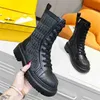 2022 Designer Fendyity Bottes Chaussures Nude Noir Bout Pointu Talon Mi Long Bottes Courtes Chaussures ccn