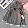 cardigan per bambini maglioni cuore vestiti per bambini bebè designer neonati pullover felpe con cappuccio per ragazzi ragazze maglia manica lunga oversize lettera lettera moda stile