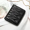 Kartki Kobiety portfel skórzany retro owczacza moda dziewczyny krótka klamra śliczna mała torebka monety do uchwytu mini torby