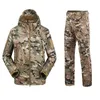 Tracksuits voor heren camouflagepak Shark Skin Outdoor Hunting Camping Waterdichte winddichte polyester lagen jas Hoody tad softshell jacketwit 221130