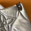 Pillow de bolsas femininas de explos￣o no Hego GM Sporty-Chic M21053 Bolsa Silver Room Silver Season Projetado Motivos de nylon lida