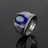 Bröllopsringar som säljer zirkon-anklövda safirer för män ring europeiska och amerikanska mode blixt sandblå kristallpersonlighet smycken