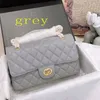 Top Designer Bags Custom Luxury Brand Caviar Cfhandbag Channe Women039s Бэки Кожаная золотая цепочка Черно -белый розовый 25335104