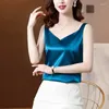 Kvinnors blusar 2022 Summer Silk Women Camisole Blue White Solid V-Neck Top For Office Lady Satin ärmlös elegant blusa 14862