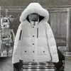 Jaqueta de penas Q3 preta de grife para mulheres com capuz de pele canelado punhos acolchoados casaco de inverno parkas bolsos com zíper exterior