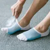 Chaussettes pour hommes 5 paires hommes printemps été cheville coton respirant solide noir blanc élasticité invisible mâle pour affaires décontracté