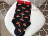 Новые спортивные хлопковые чулки носки для женщин Fashion Vintage P Letter Design Design Sock Средние чулки рождественские подарки