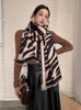 Schals Luxus Imitation Kaschmir Elegante Frauen Schal Winter Zebra-Print Schal Scarve Wrap Decke Pashmina Weibliche Dame Bufanda St5283768
