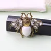 Brosches svart pärla bin spider insekt kristall brosch kvinnlig present manlig tillbehör personligt mode