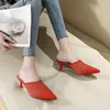 Sandalen miaoguan gebreide vrouw schoenen puntig geweven hoge hakken mode stiletto's muilezels loafer casual vrouwelijke sandalieën
