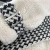 Frauenfell Houndstooth Lambswool Patchwork Mantel Winter Dicke warme Frauen lose Kunstjacke High Street Plaid Pl￼sch Mode Overtock